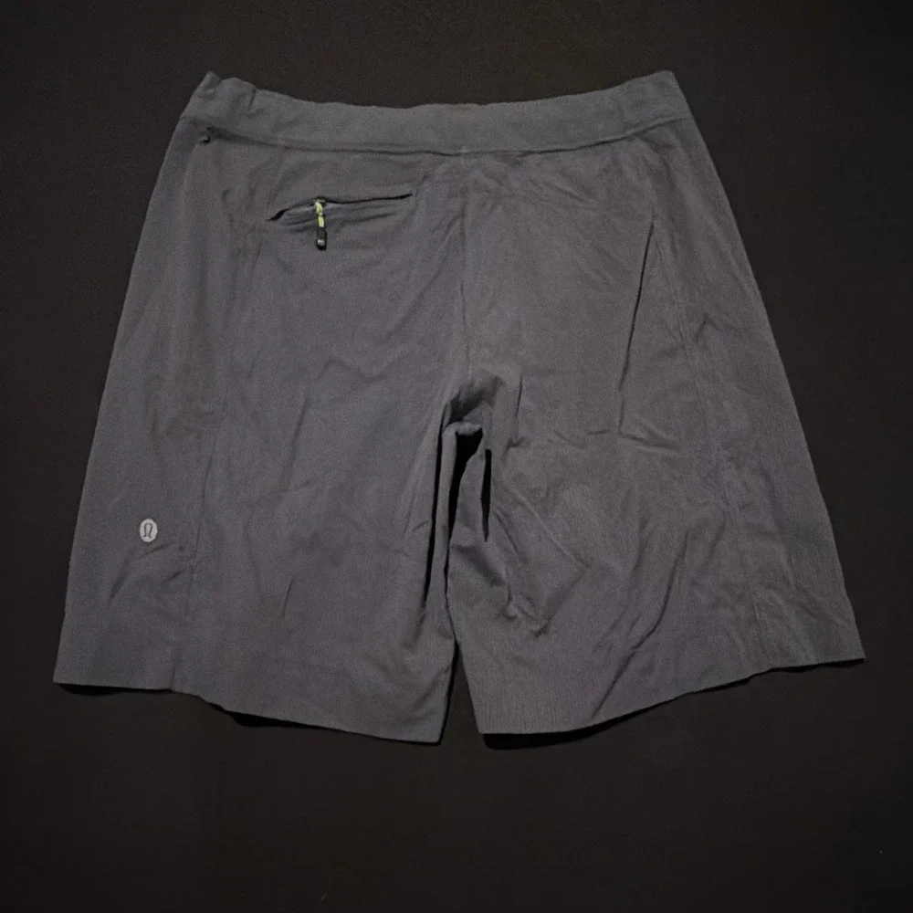 LULULEMON License To Train Linerless Black 10
